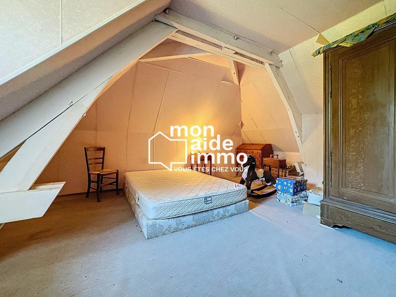 Maison - 305 m² - 8 pièces