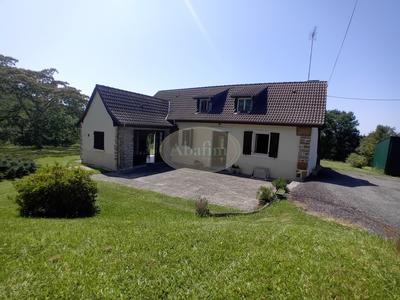 Maison - 138 m² - 5 pièces