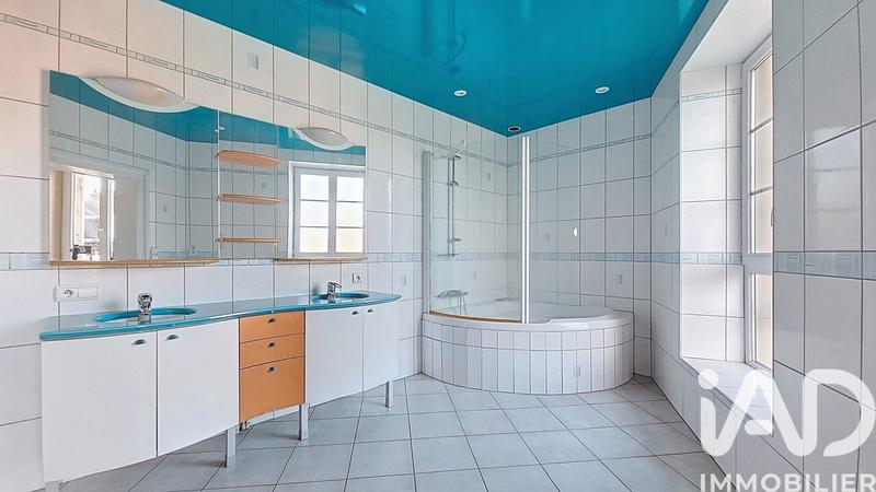 Appartement - 132 m² - 5 pièces