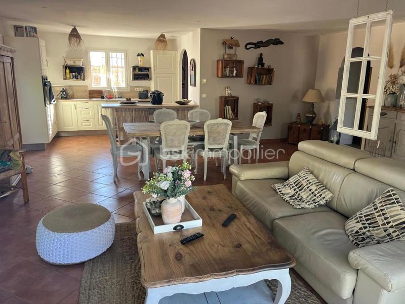 Maison - 110 m² - 4 pièces