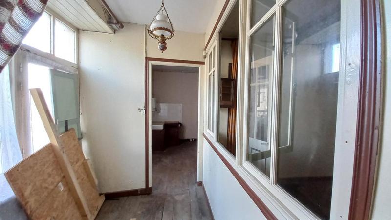 Maison - 200 m² - 8 pièces