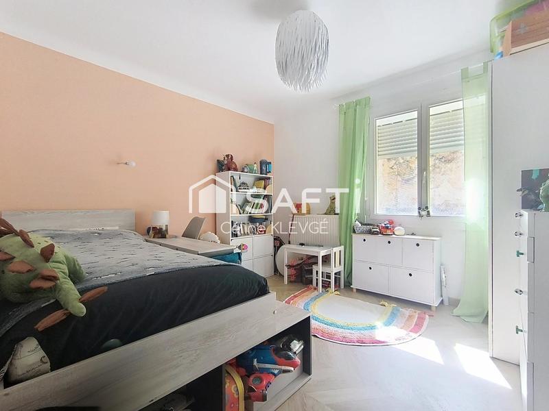 Appartement - 89 m² - 4 pièces