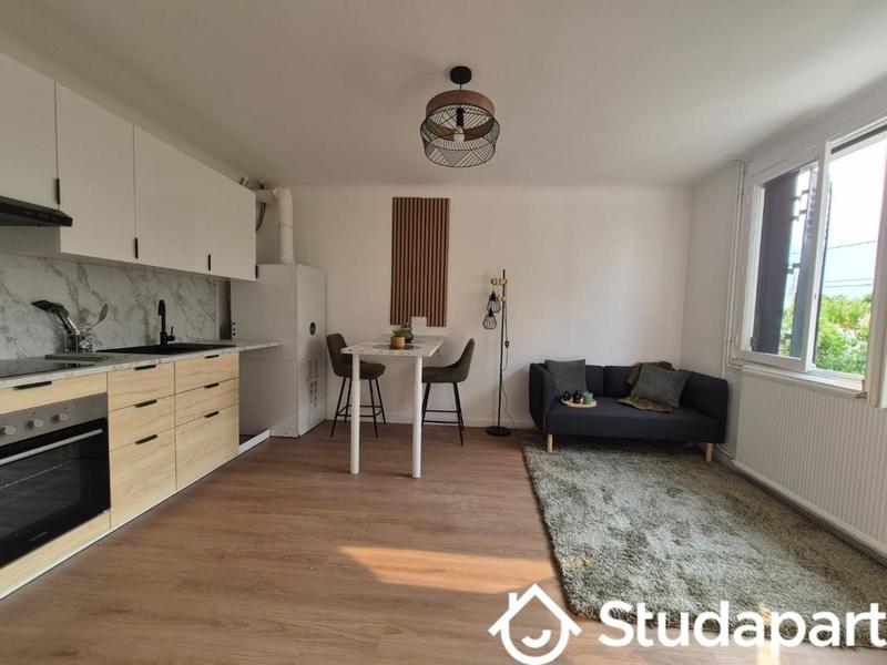 Chambre - 12 m² - 1 pièce