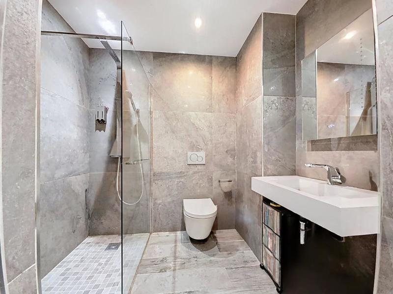 Appartement - 85 m² - 3 pièces