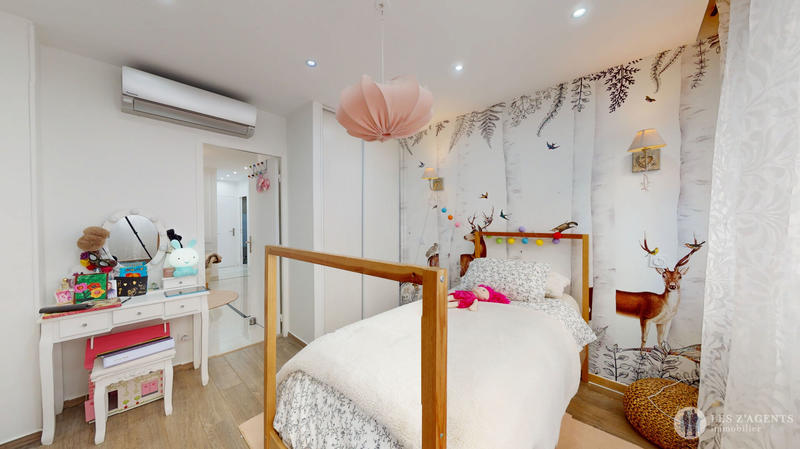 Appartement - 88 m² - 3 pièces