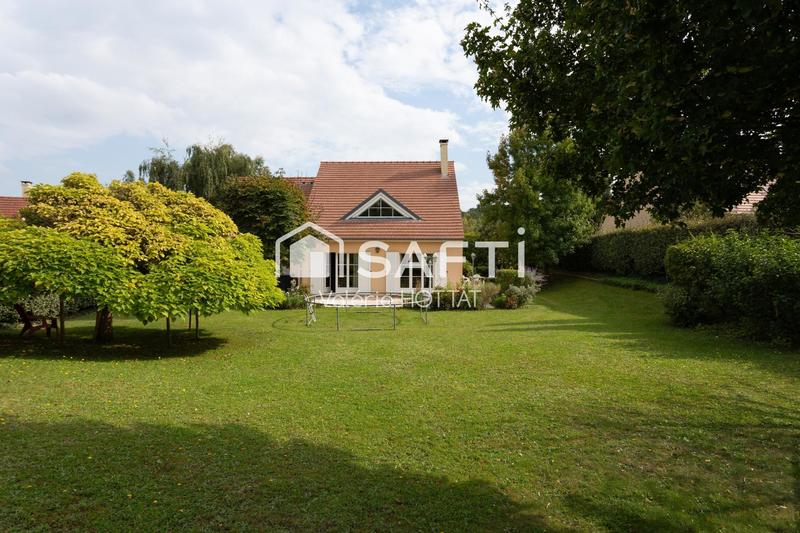 Maison - 227 m² - 8 pièces