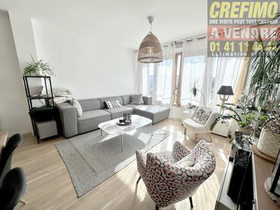 Appartement - 104 m² - 5 pièces