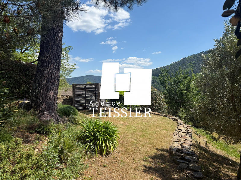 Maison - 115 m² - 4 pièces