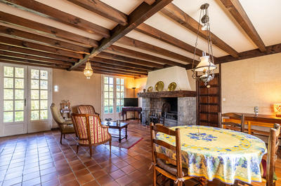 Maison - 150 m² - 7 pièces