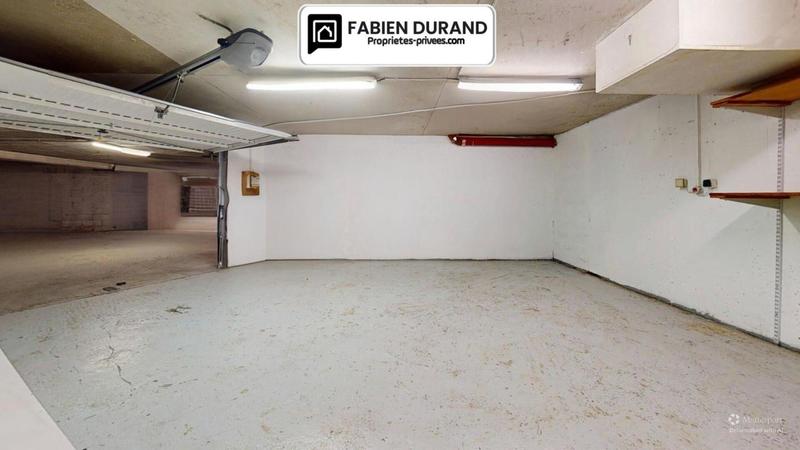 Parking / Garage - 31 m²