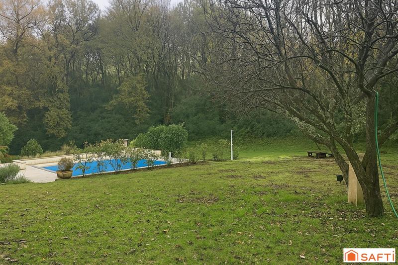 Maison - 167 m² - 7 pièces