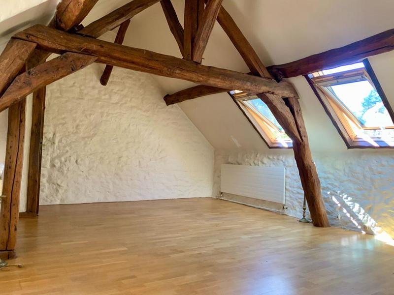 Maison - 240 m² - 9 pièces