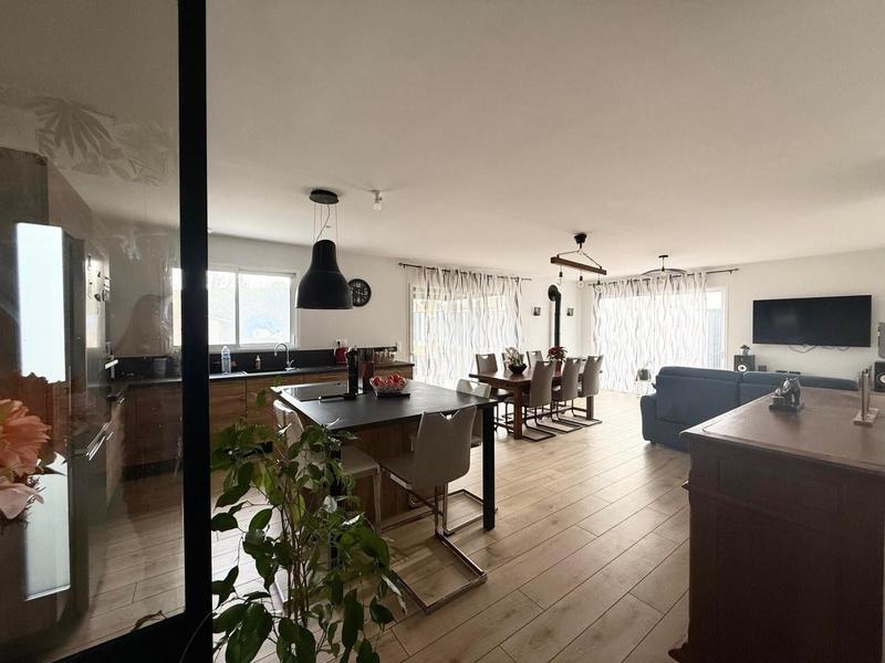 Maison - 89 m² - 4 pièces