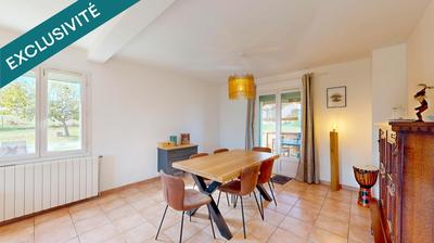 Maison - 121 m² - 5 pièces