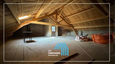 Appartement - 83 m² - 1 pièce