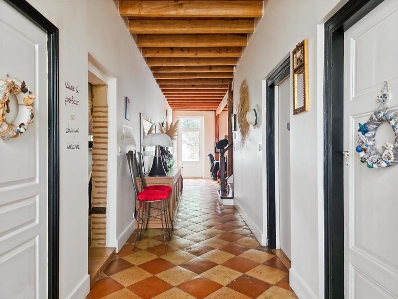 Demeure - 300 m² - 10 pièces