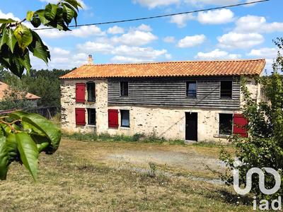 Maison - 137 m² - 4 pièces