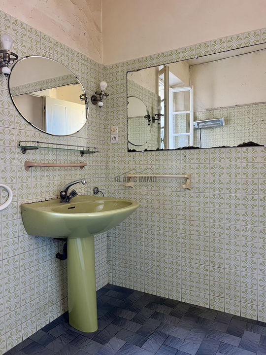 Maison de village - 78 m² - 5 pièces