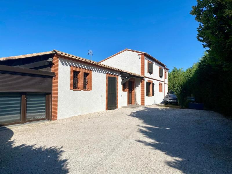 Maison - 197 m² - 7 pièces