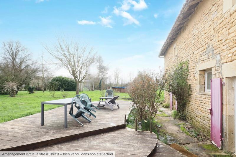 Maison - 294 m² - 10 pièces