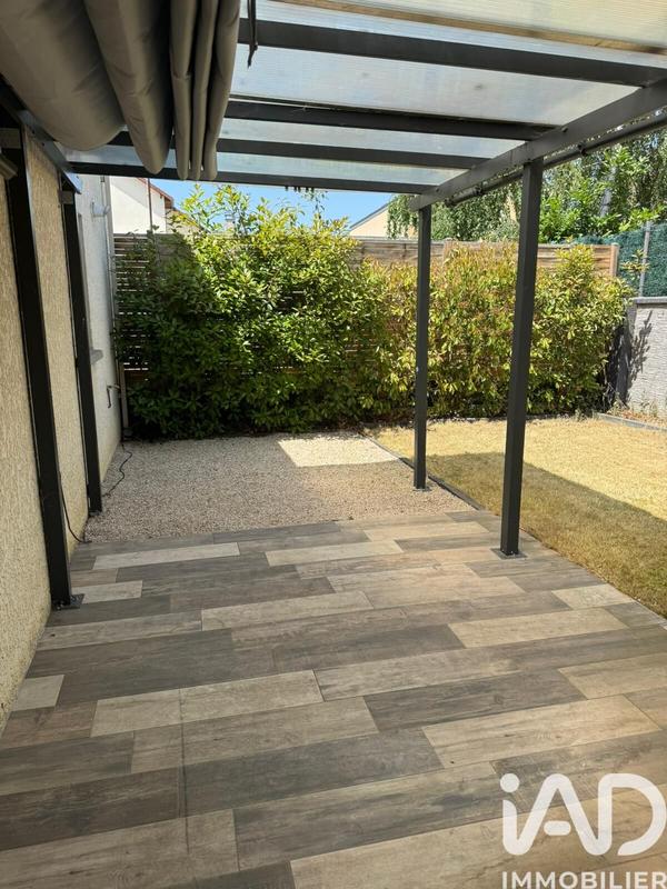 Maison - 92 m² - 5 pièces