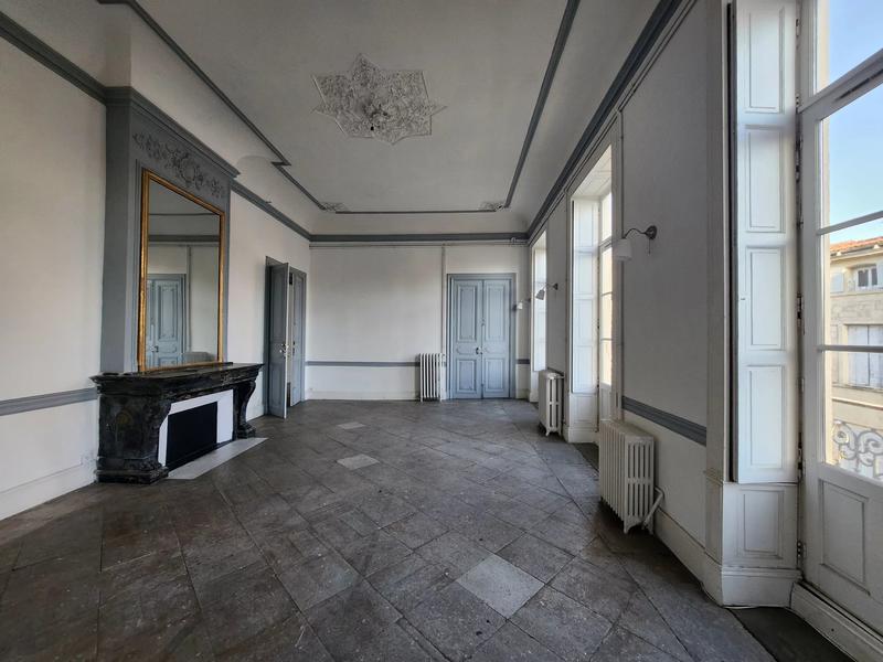 Bureau - 296 m² - 8 pièces