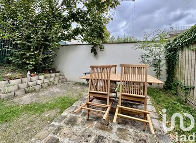 Maison - 143 m² - 6 pièces