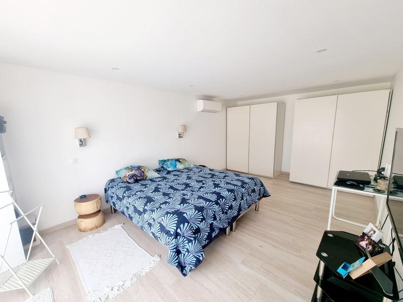 Maison - 175 m² - 8 pièces