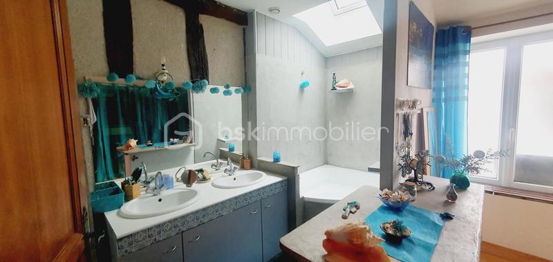 Maison ancienne - 145 m² - 6 pièces