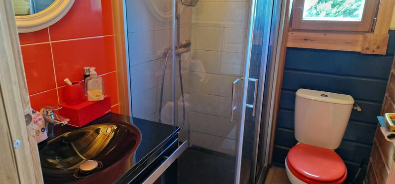 Maison de bois - 214 m² - 9 pièces