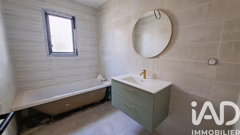 Maison - 94 m² - 5 pièces