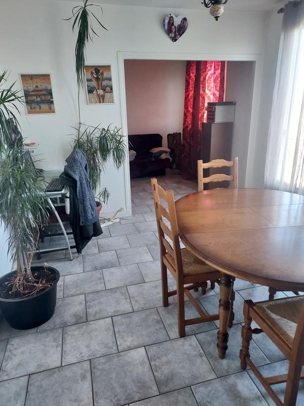 Appartement - 65 m² - 4 pièces