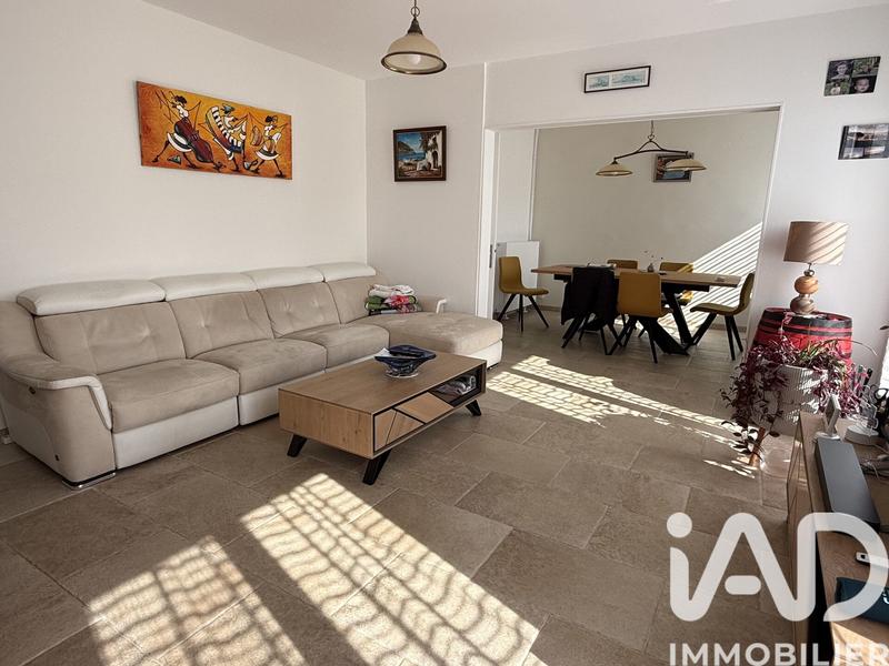 Maison - 96 m² - 4 pièces