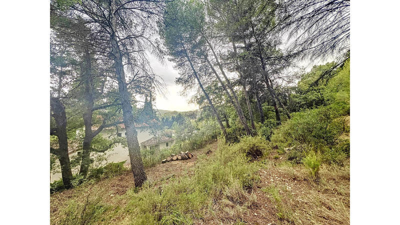 Maison - 185 m² - 7 pièces