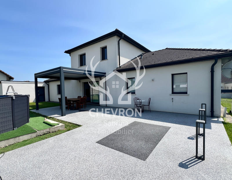 Maison - 154 m² - 5 pièces