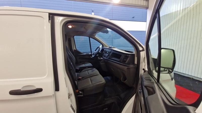 Ford Transit Custom 320 L2h1 2.0 Ecoblue 105 Trend Business