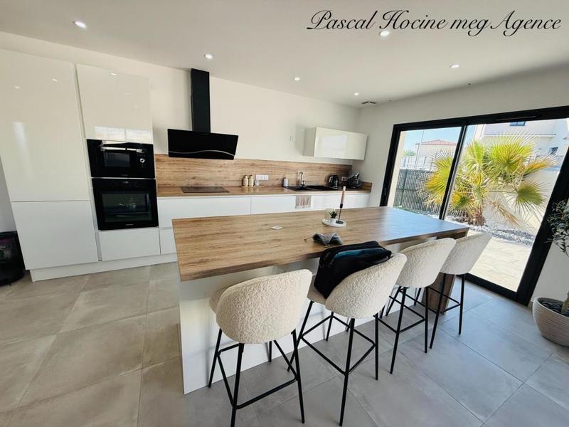 Villa - 99 m² - 4 pièces