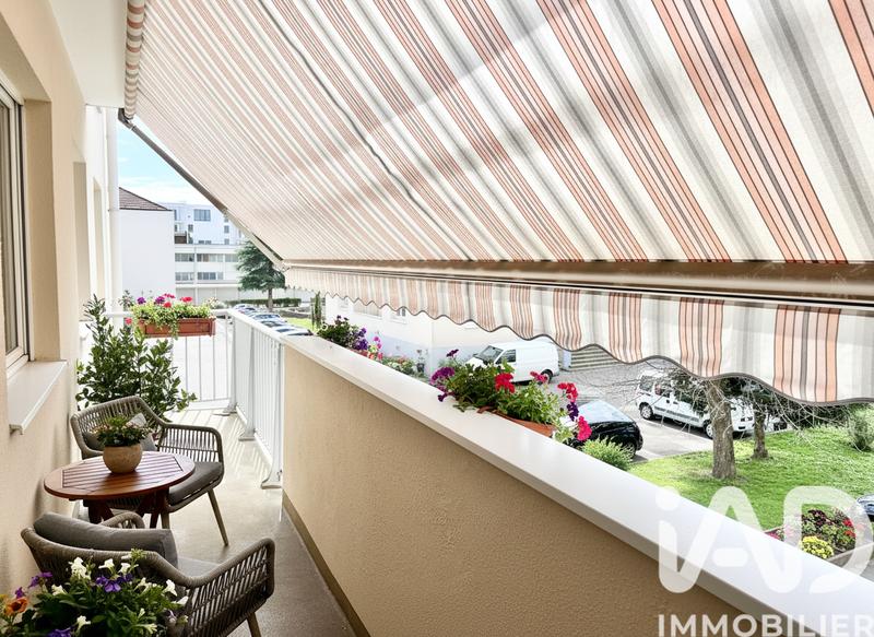 Appartement - 70 m² - 3 pièces