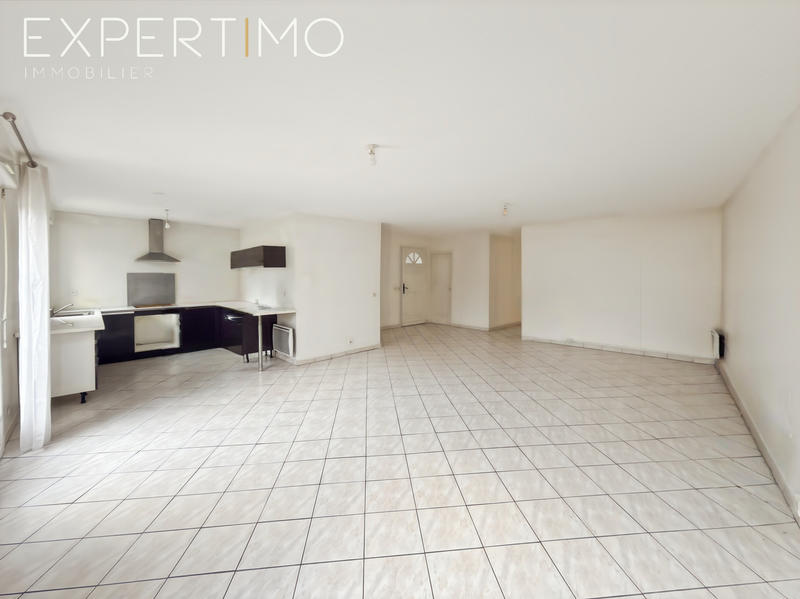 Appartement - 97 m² - 3 pièces