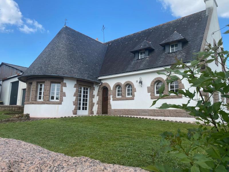 Maison - 156 m² - 7 pièces