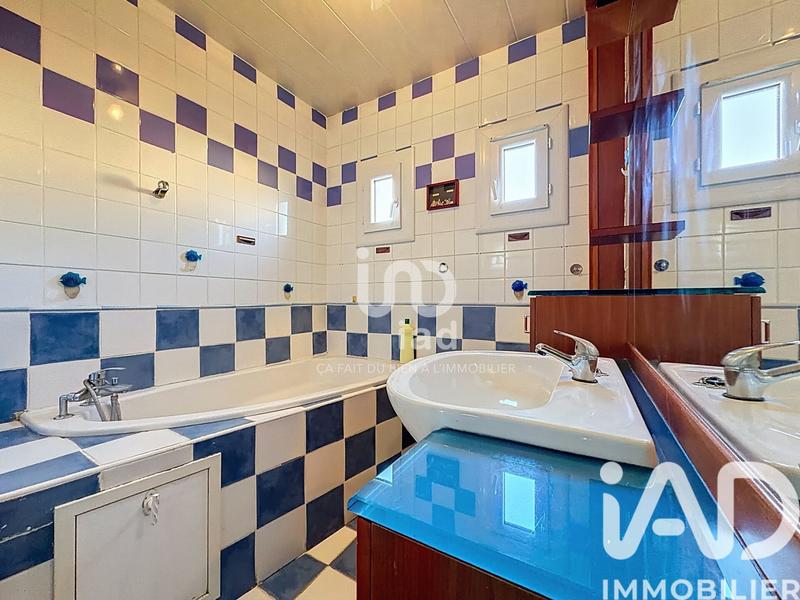 Maison - 84 m² - 4 pièces