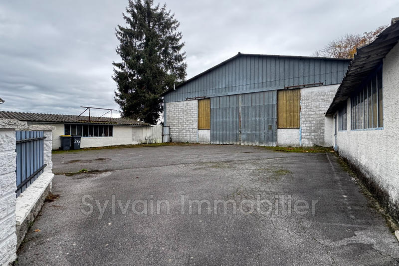 Maison - 96 m² - 8 pièces