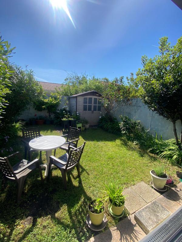 Maison - 99 m² - 4 pièces