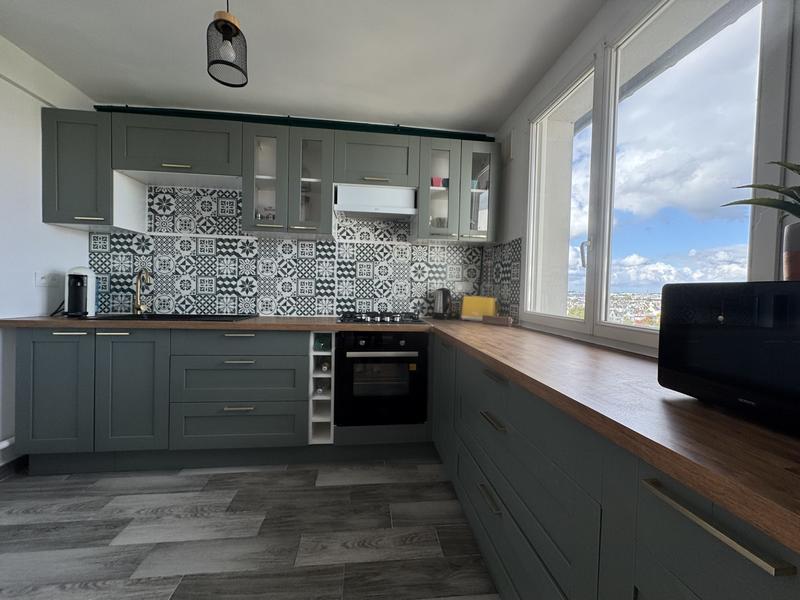 Appartement - 67 m² - 3 pièces