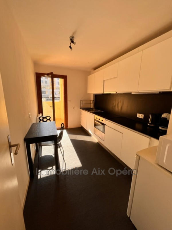 Appartement - 61 m² - 2 pièces
