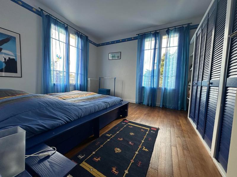 Maison - 170 m² - 7 pièces