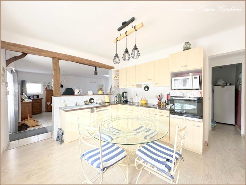 Maison - 150 m² - 7 pièces