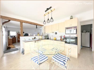 Maison - 150 m² - 7 pièces