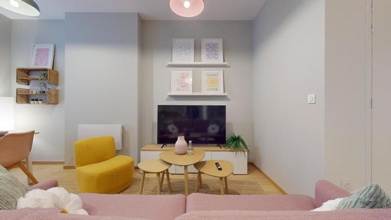 Appartement - 90 m² - 5 pièces