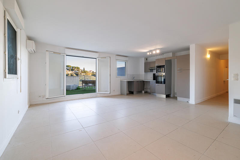 Appartement - 81 m² - 4 pièces